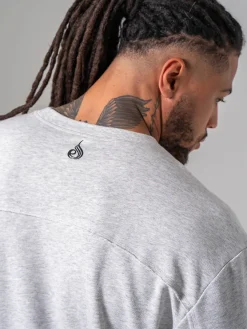 Dynamic Pullover