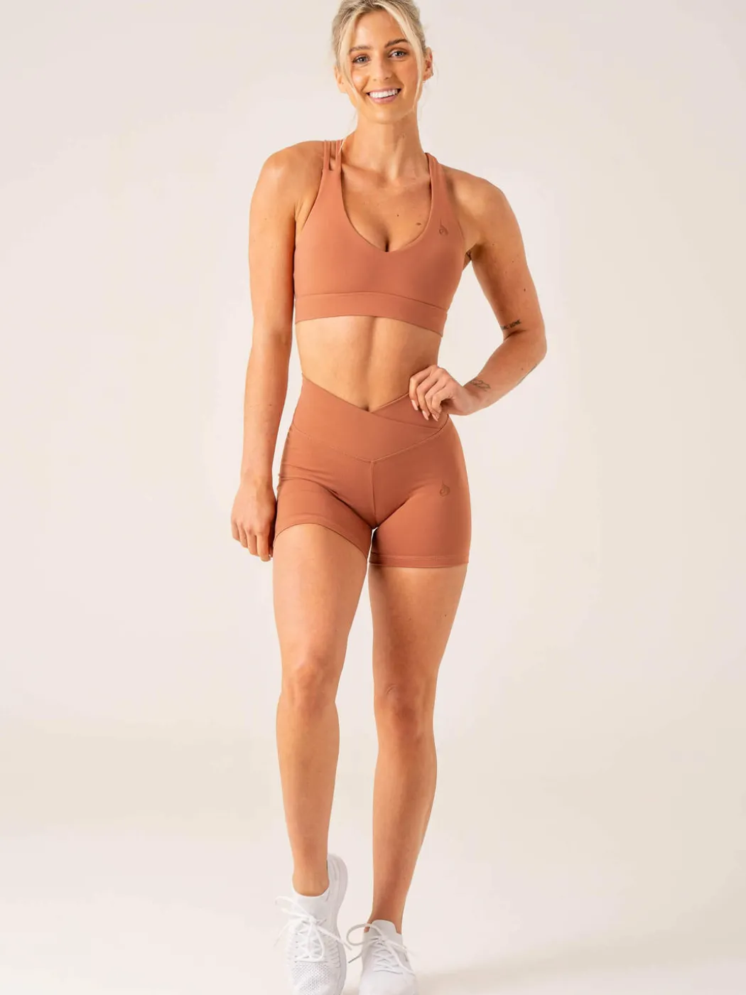 Momentum V-Neck Sports Bra