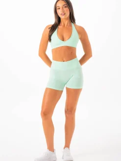 Sculpt Seamless Halter Bra